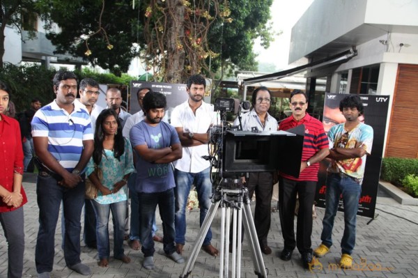 Naan Sigappu Manithan Movie Launch Photos