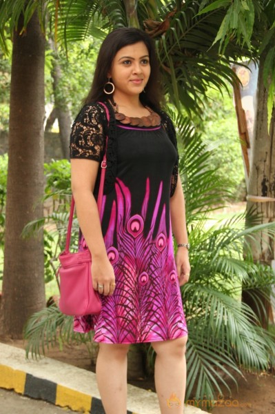 Naanthan Bala Heroin Swetha Latest Photos