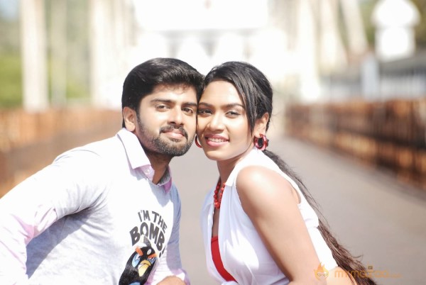 Nathikal Nanaivathillai Movie Latest Photos