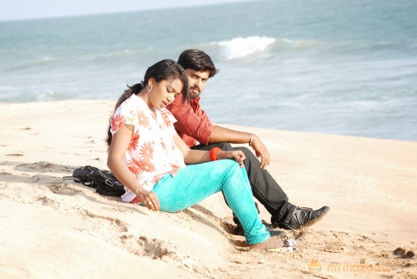 Nathikal Nanaivathillai Movie Latest Photos