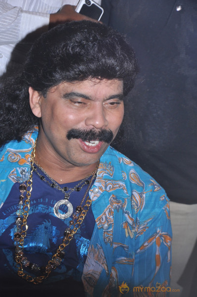 Onbathula Guru Movie Onlocation Stills 