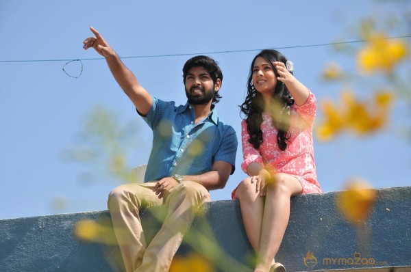 Oru Modhal Oru Kadhal Movie Stills