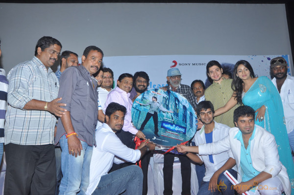 Panivizhum Nilavu Movie Audio Launch 