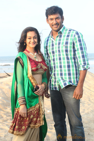 Pattathu Yaanai Movie Onlocation Stills  