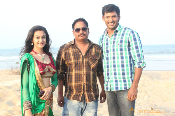 Pattathu Yaanai Movie Onlocation Stills  