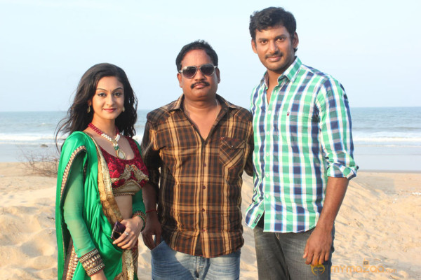 Pattathu Yaanai Movie Onlocation Stills  