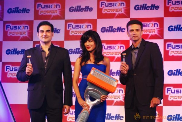 Rahulb Dravid At launch Gillette Fusion Power