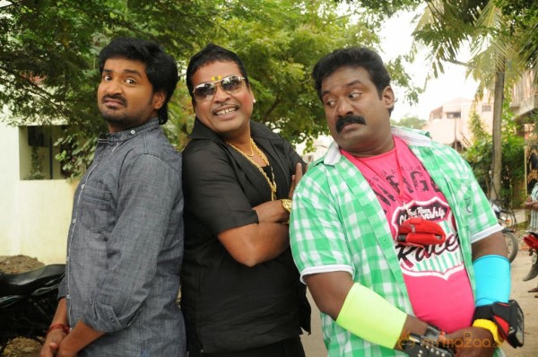 Romba Nallavanda Nee Movie Stills