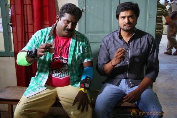 Romba Nallavanda Nee Movie Stills