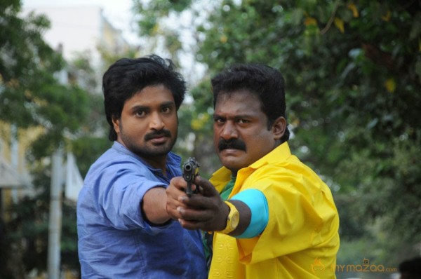 Romba Nallavanda Nee Movie Stills