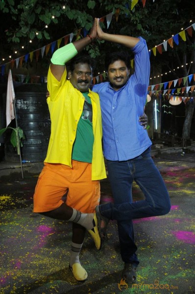 Romba Nallavanda Nee Movie Stills