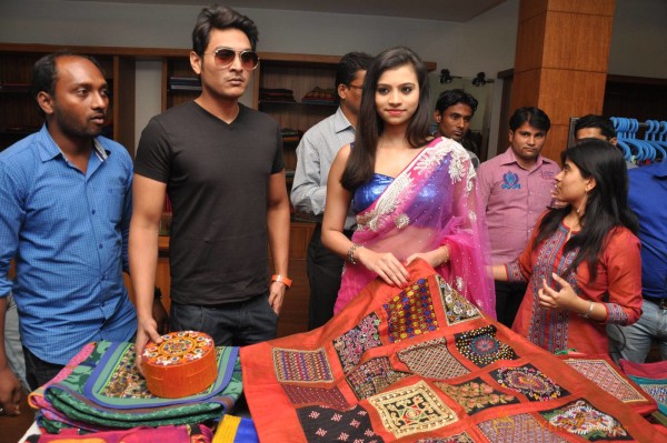 Shrujan Hand Embroidred Exhibition Launch Photos