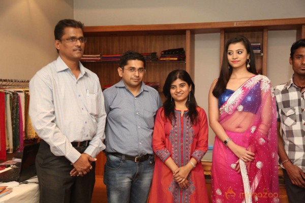 Shrujan Hand Embroidred Exhibition Launch Photos