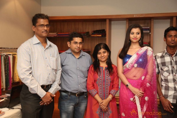 Shrujan Hand Embroidred Exhibition Launch Photos