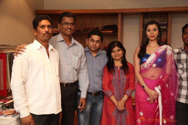 Shrujan Hand Embroidred Exhibition Launch Photos