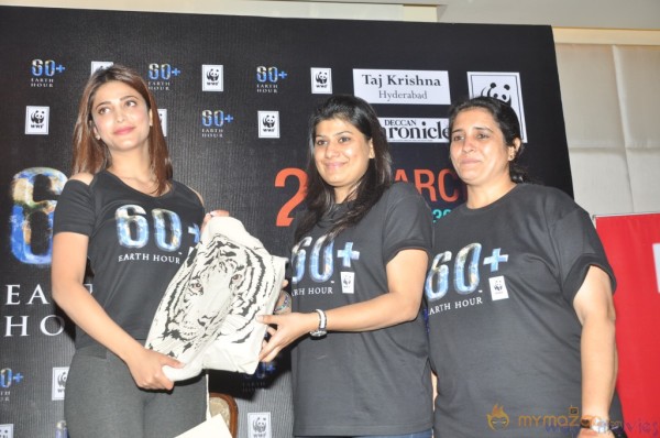 Shruti Hassan Pledges For Earth Hour Event  