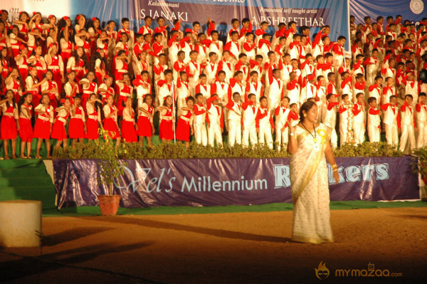 Singer S Janaki At Velammal Matric School Event 