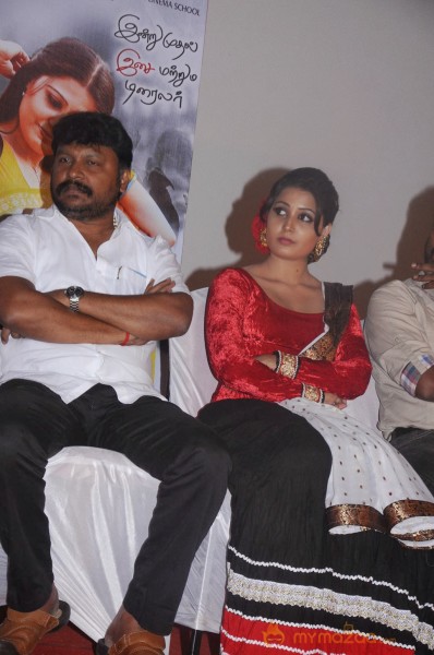 Sivappu Enakku Pikkum Movie Press Meet Stills