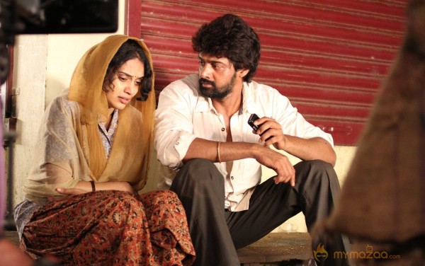 Sivappu Tamil Movie Latest Stills