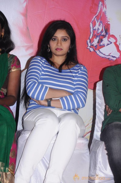 Snehavin Kadhalargal Press Meet Photos