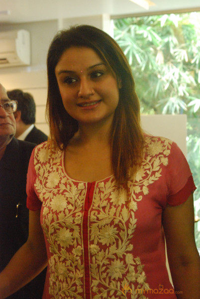 Sonia Agarwal Launch Musee Musical Piano Salon  