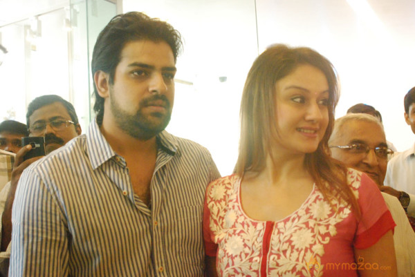 Sonia Agarwal Launch Musee Musical Piano Salon  