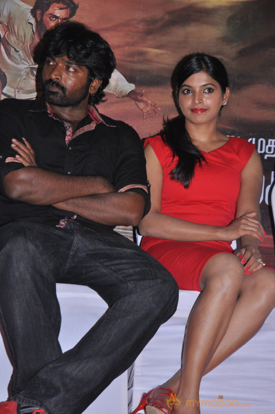 Soodhu Kavvum Movie Team Press Meet 