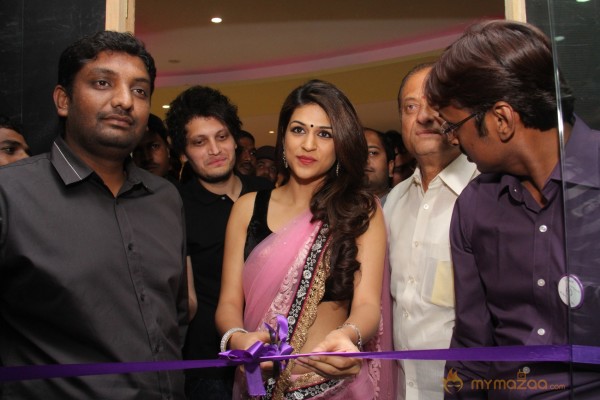 Sraddadas Naturals family HB salon Launched