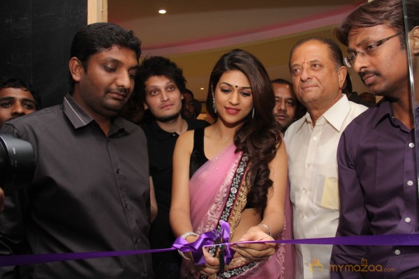 Sraddadas Naturals family HB salon Launched