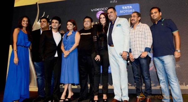 Stars At IIFA 2013 Photo Gallery