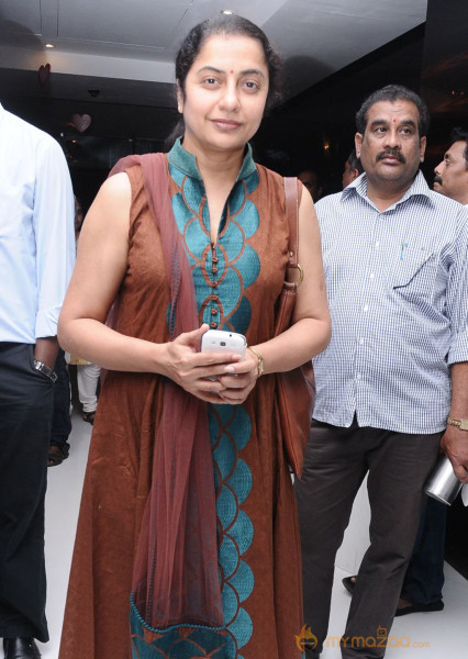 Stars At Vishwaroopam Movie Premiere Show 