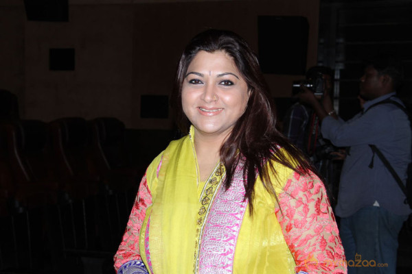 Stars At Vishwaroopam Movie Premiere Show 