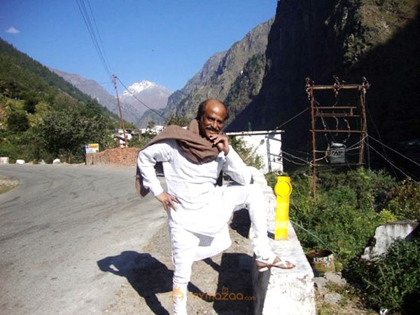 super star rajinikanth at himalayas