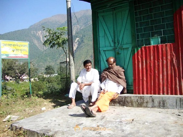 super star rajinikanth at himalayas