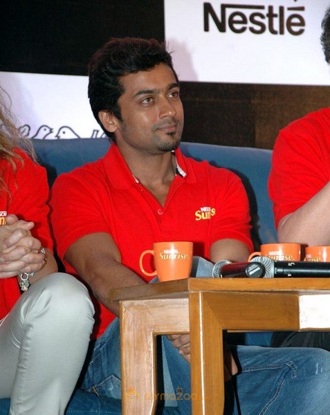 Suriya ready to work with debutant directors