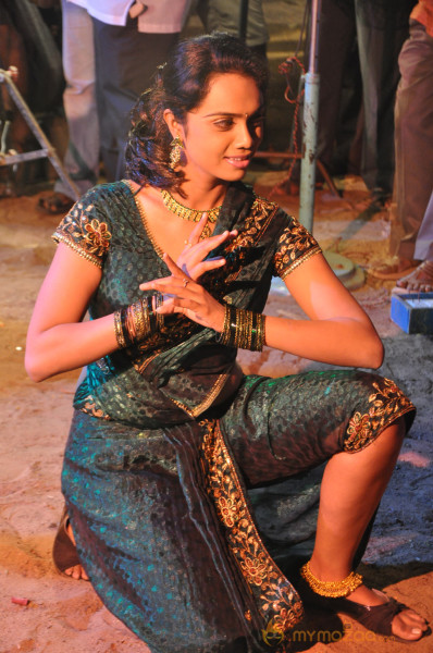 Sutta Pazham Sudatha Pazham Movie Onlocation Stills 