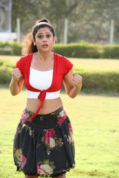 Sutta Pazham Sudatha Pazham Movie Stills