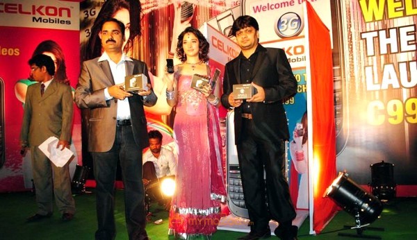 Tamanna Launch Celkon C 999 3G Mobile 