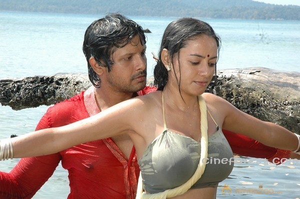 Tamil Movie Siruvari Hot Photos