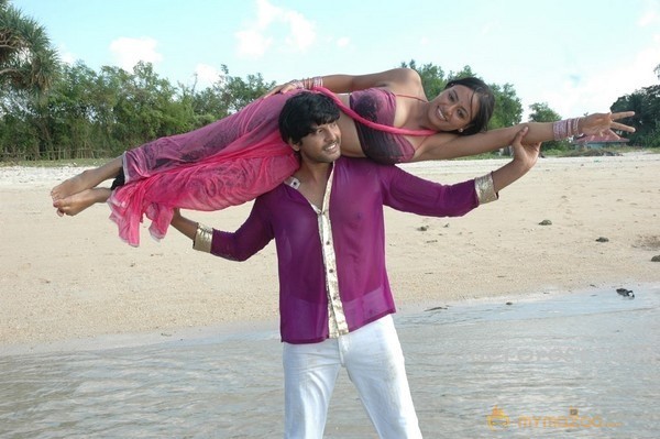 Tamil Movie Siruvari Hot Photos