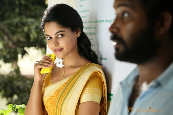 Tamilukku Ondrai Aluthavum Movie Stills