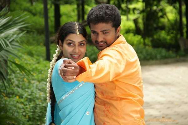 Thavani Kaatru Movie stills