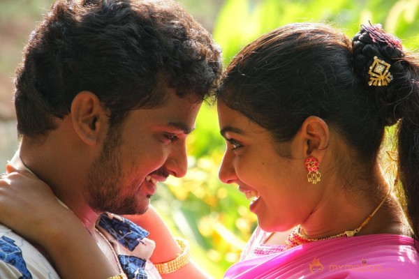 Thavani Kaatru Movie stills