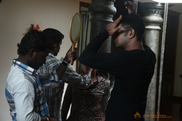 Thottal Vidathu Movie Working Stills