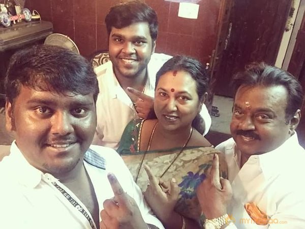 TN Election Celebrity Voting Pics 