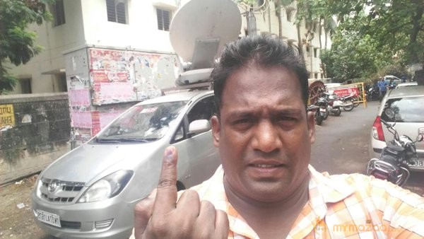 TN Election Celebrity Voting Pics 