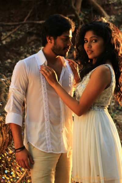 Un Samayal Arayil Movie Latest Stills