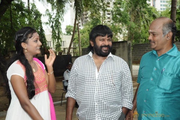 Uyire Unnai Nesithen Movie Launch Stills