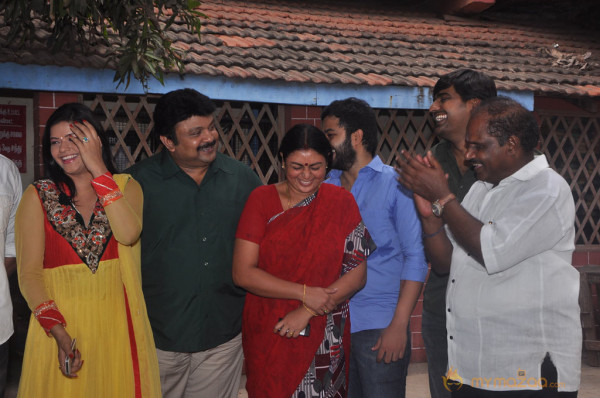 Uyirukku Uyiraga Movie Onlocation Stills 