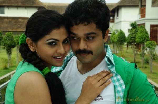 Uyirukku Uyiraga Movie Stills